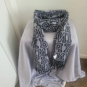 Victoria's secret oversized blanket/scarf